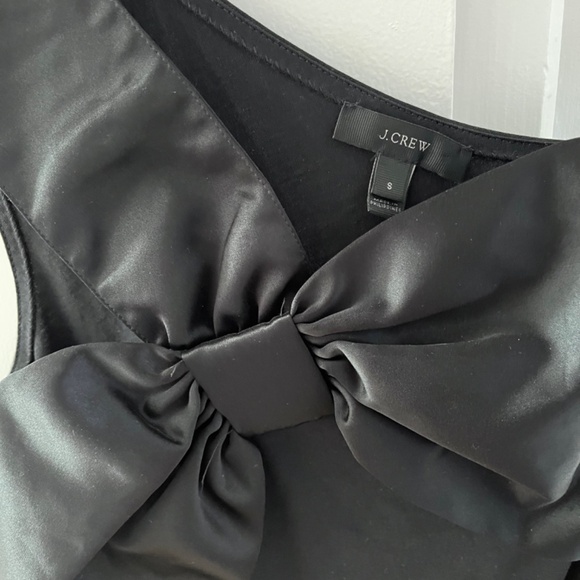 J. Crew Asymmetrical bow top Sz Small - Picture 4 of 4